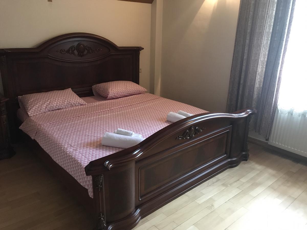 Rare House With Garden Villa Тбилиси Екстериор снимка