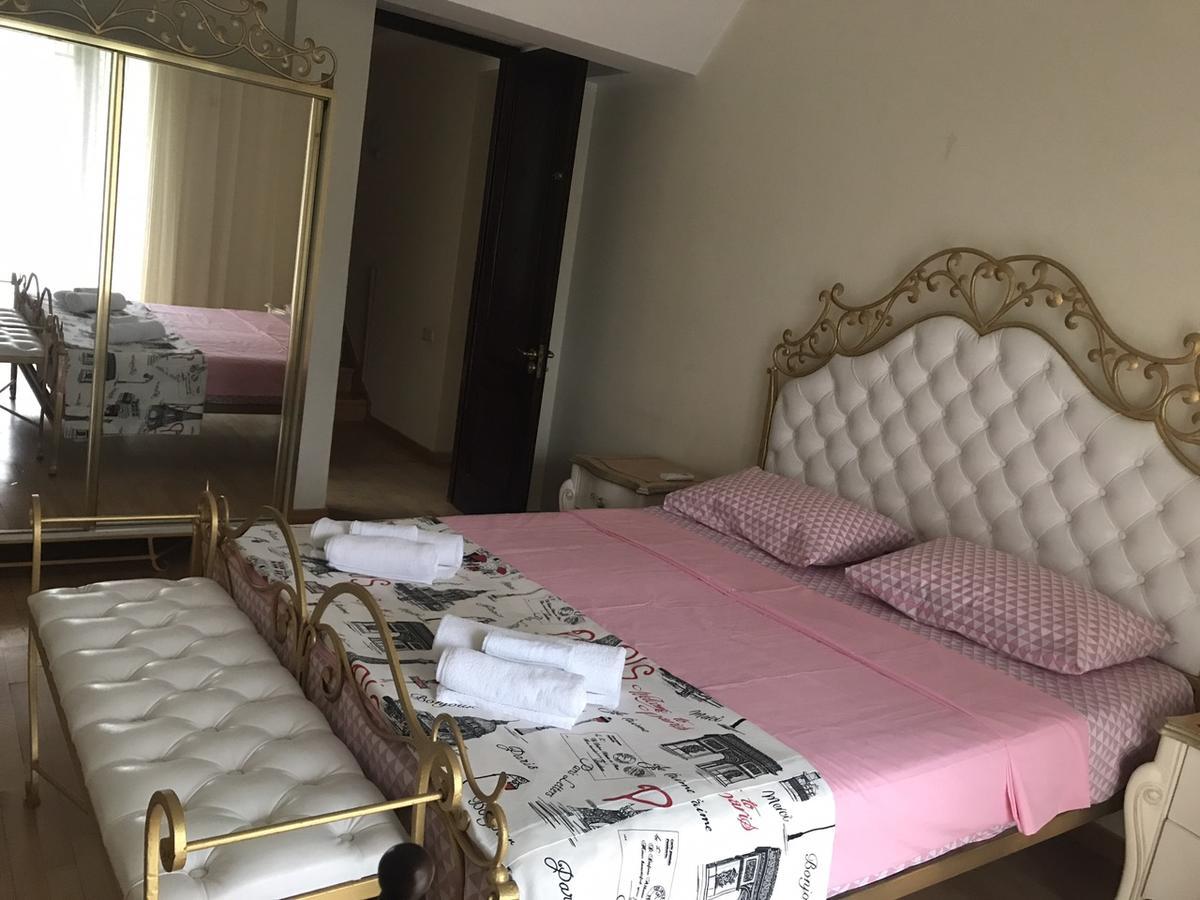 Rare House With Garden Villa Тбилиси Екстериор снимка